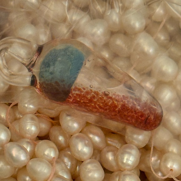 Ivy - Picture 6 of 15